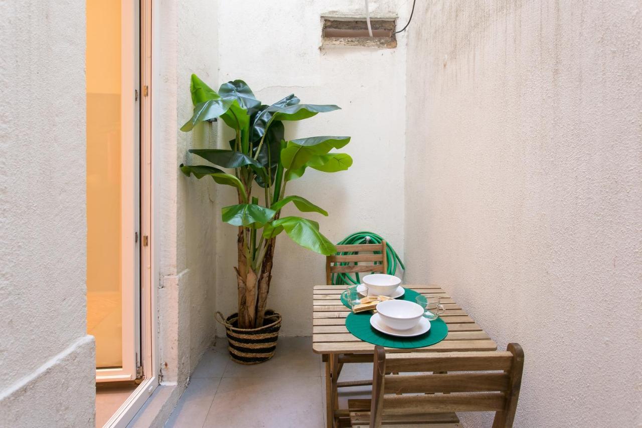 Appartement Beautiful House With Patio In Heart! Lisboa